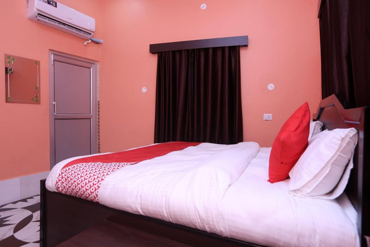 Oyo 22221 Yadav Hotel Bhiwadi Ngoại thất bức ảnh