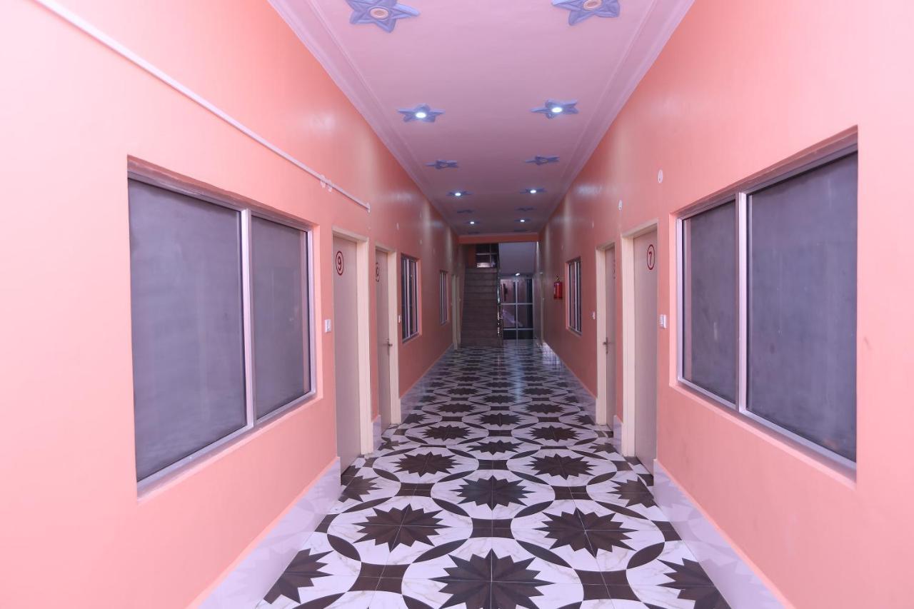 Oyo 22221 Yadav Hotel Bhiwadi Ngoại thất bức ảnh